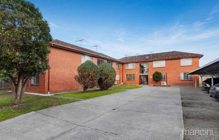 1/221 Blackshaws Road, ALTONA NORTH