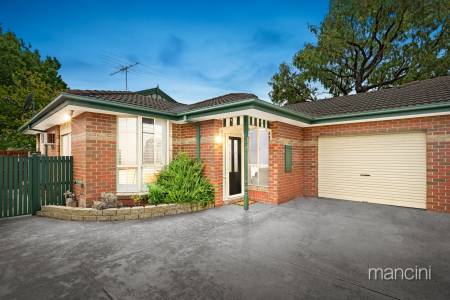 3/18 Rose Street, Altona
