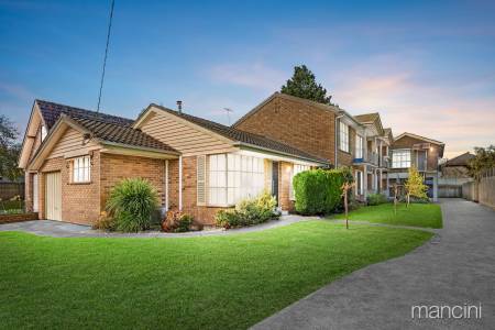 3/18 Webb Street, Altona