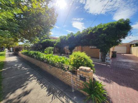 78 Hoffmans Road, Essendon