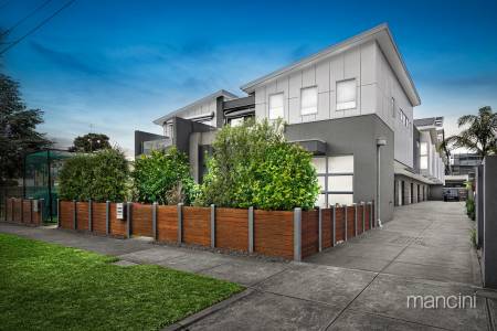 7/36 Sargood Street, Altona