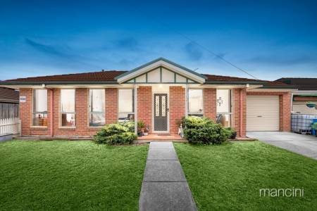 1/148B Merton Street, Altona Meadows
