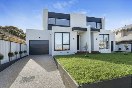 16B Lark Street, Altona