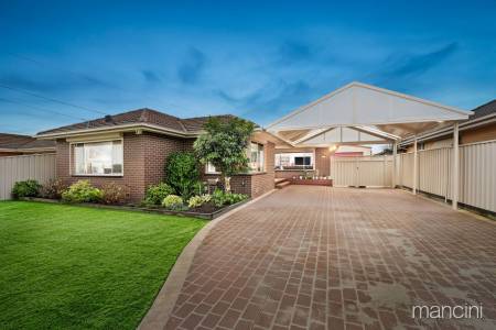 42 Purnell Street, Altona