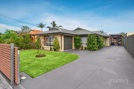 53 Central Avenue, Altona Meadows